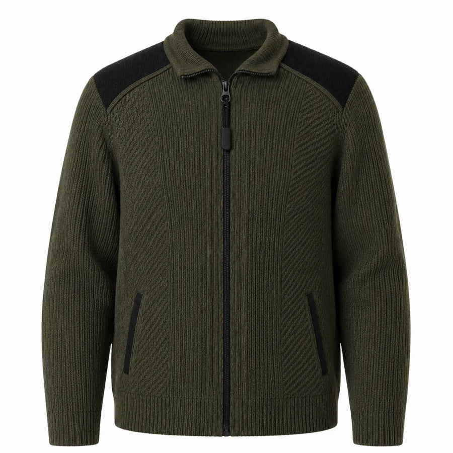 Sweater with magnetic zipper