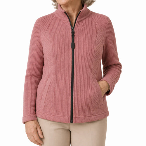 Women’s sweater with magnetic zipper