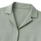 Women’s polo shirt with magnetic buttons